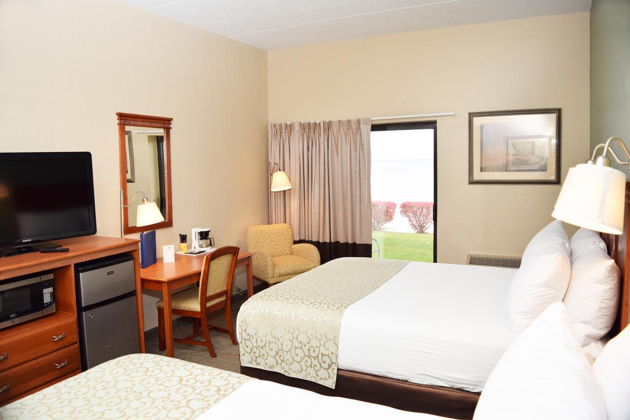 Beachfront Hotel Houghton Lake Luaran gambar